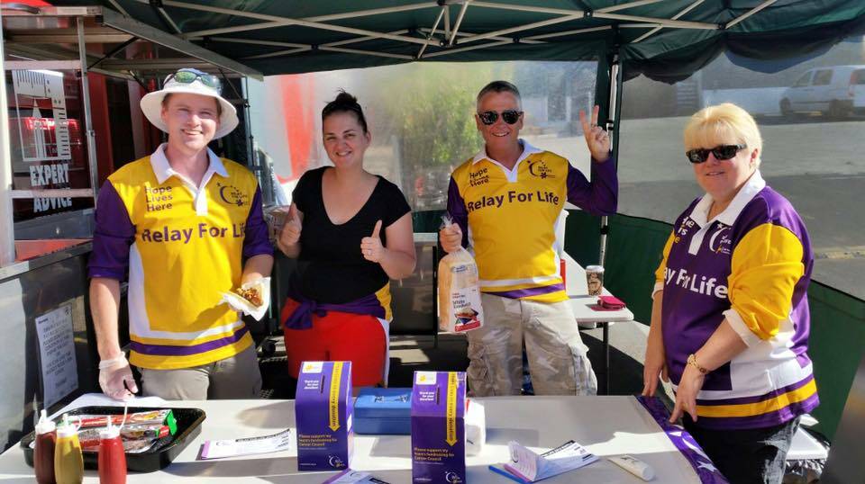 Horsham and Districts Relay For Life committee members hard at work at Bunnings Horsham on Saturday.