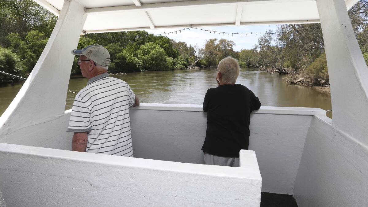 FRESH OUTLOOK: The Sienna Daisy gives visitors a chance to explore the Murray River from the water.