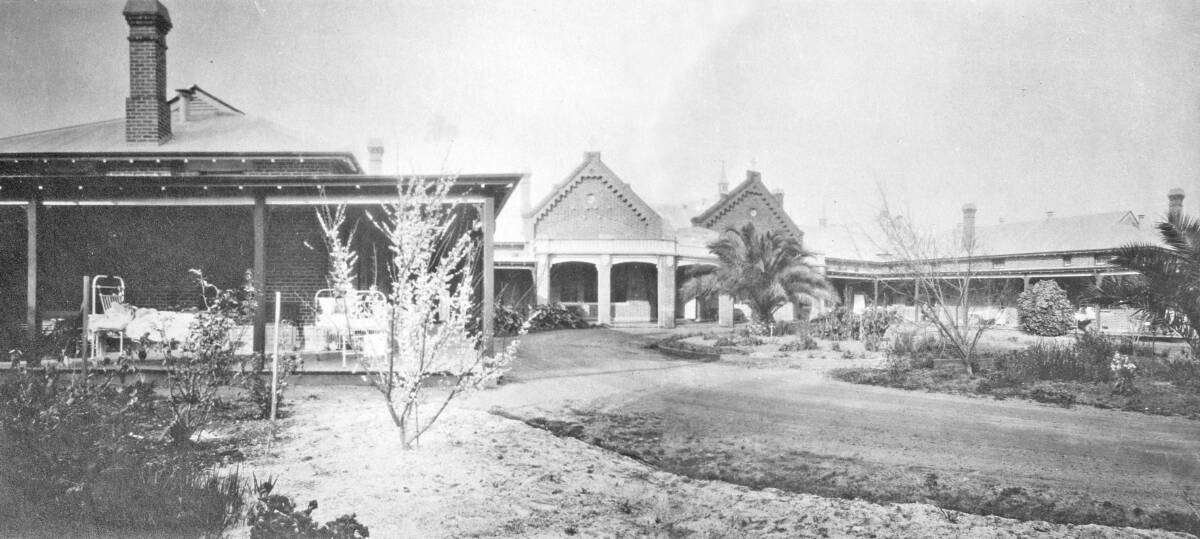 Composite image of Horsham District Hospital, looking east, about 1930. Note the patients on verandahs. Picture: HHS 000063