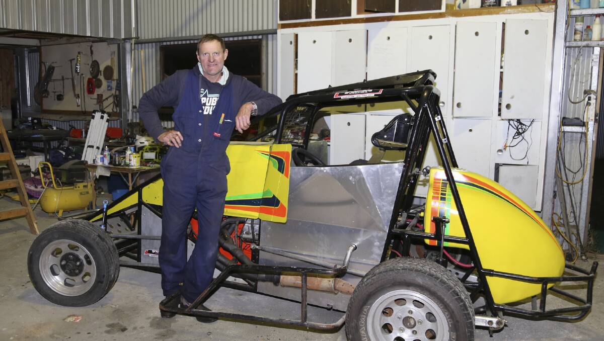 RESTORATION: Dimboola's Dean Baker has restored his 32 year old limited sportsman car for the race. Picture: CONTRIBUTED 
