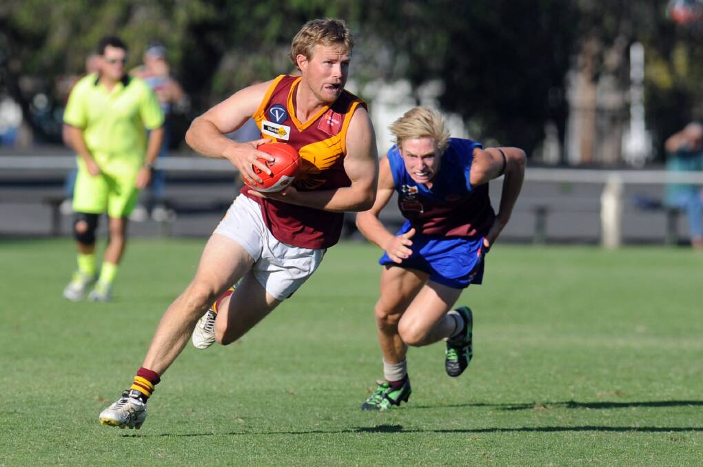 LEADER: Tim Inkster, pictured playing for the Warrack Eagles in 2014, will lead Jeparit-Rainbow in 2018.