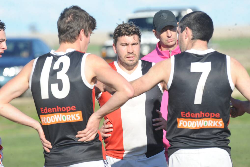 Edenhope-Apsley will vote on a merger at the end of the season.