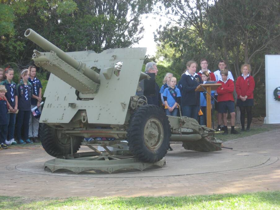 Kaniva College year 12 student Kate Maddern reads a poem at the Anzac Day service. Picture: ERIN McFADDEN