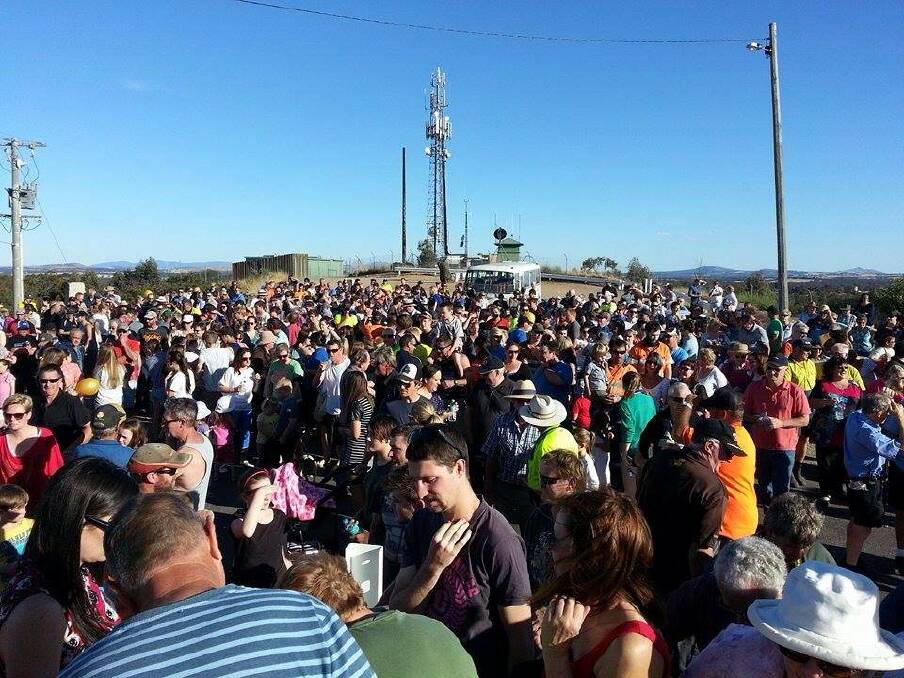 About 1000 people rallied to support Stawell's open-cut mine on Friday. Picture: CONTRIBUTED