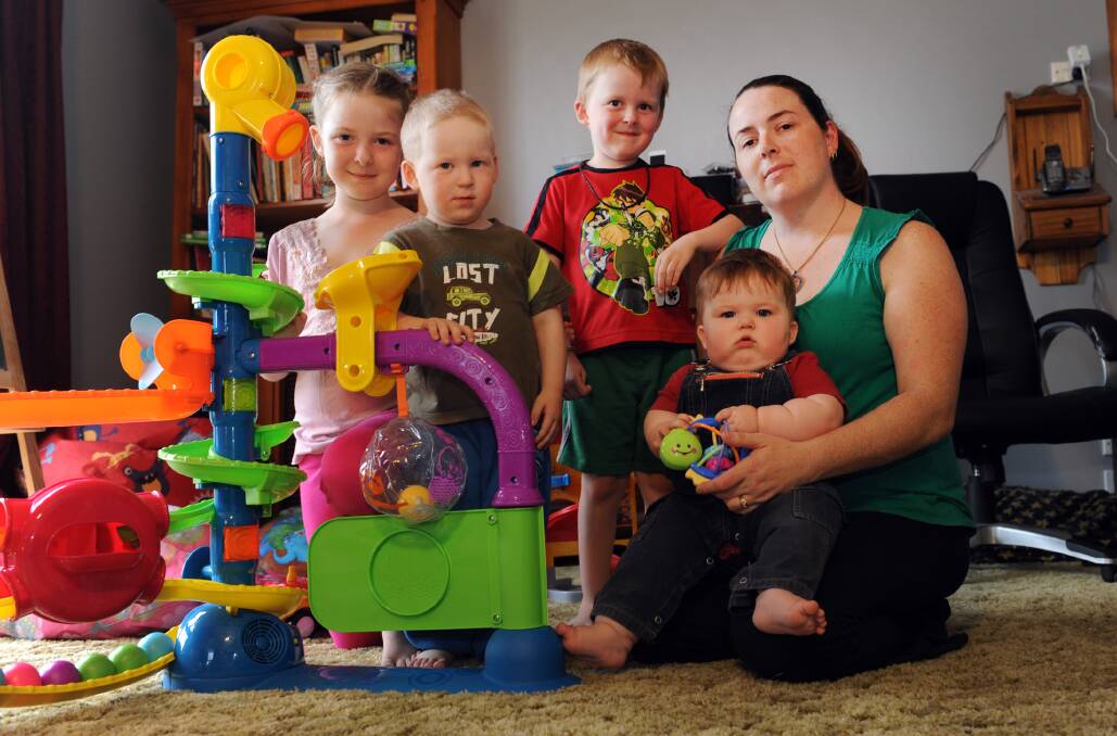 Horsham mother Collette Okely was disappointed when Wimmera Health Care Group axed its Team Midwifery program. Mrs Okely is pictured with children Felicity, 8, Zac, 5, Chris, 3, and Jaxon, eight months.