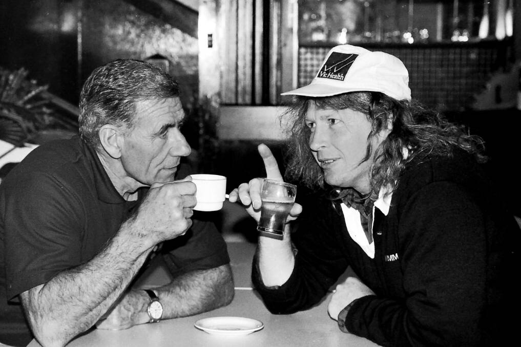 LEGEND: Tommy Hafey, with Minyip premiership coach and former Collingwood champ Ronnie Wearmouth in 1992.  Tommy with a cuppa, Ronnie with a beer. Picture: PAUL CARRACHER