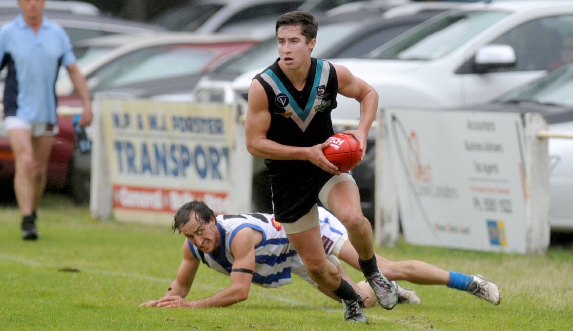 ON THE BALL: Sean Mantell was one of Swifts' best in an upset win over Kalkee at the weekend. Picture: SAMANTHA CAMARRI