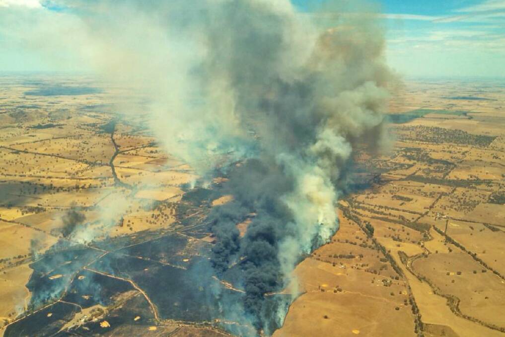 An aerial view of the Moyston fire posted to Twitter by Seven Network cameraman Will Pristel (@wpristel7). PICTURE: TWITTER