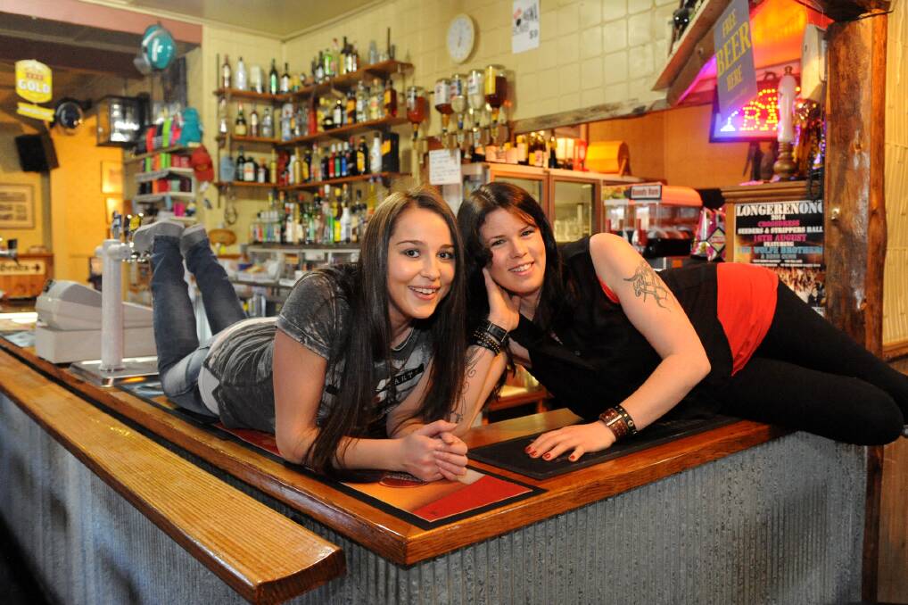 DOOEN DUO: Gemma Petrilli and Alison Faux are the new owners of the Dooen Hotel. Picture: SAMANTHA CAMARRI