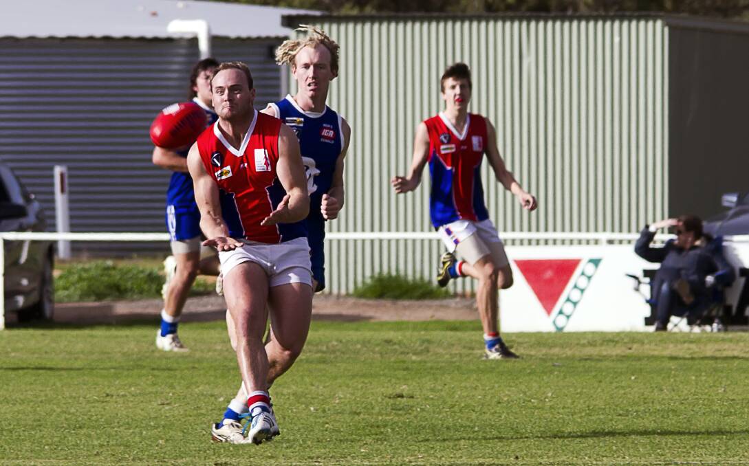Nick Coghlan booted three goals for St Arnaud at the weekend.