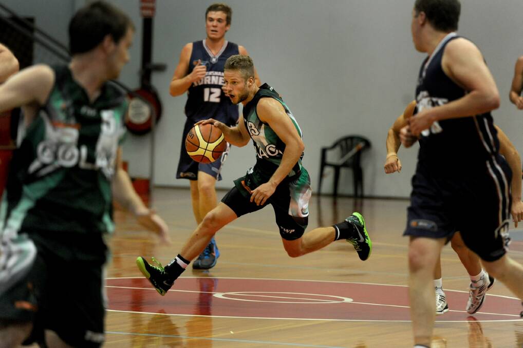 TALENT: Colac's Marcus Larcombe in action against Horsham Hornets on Saturday night.