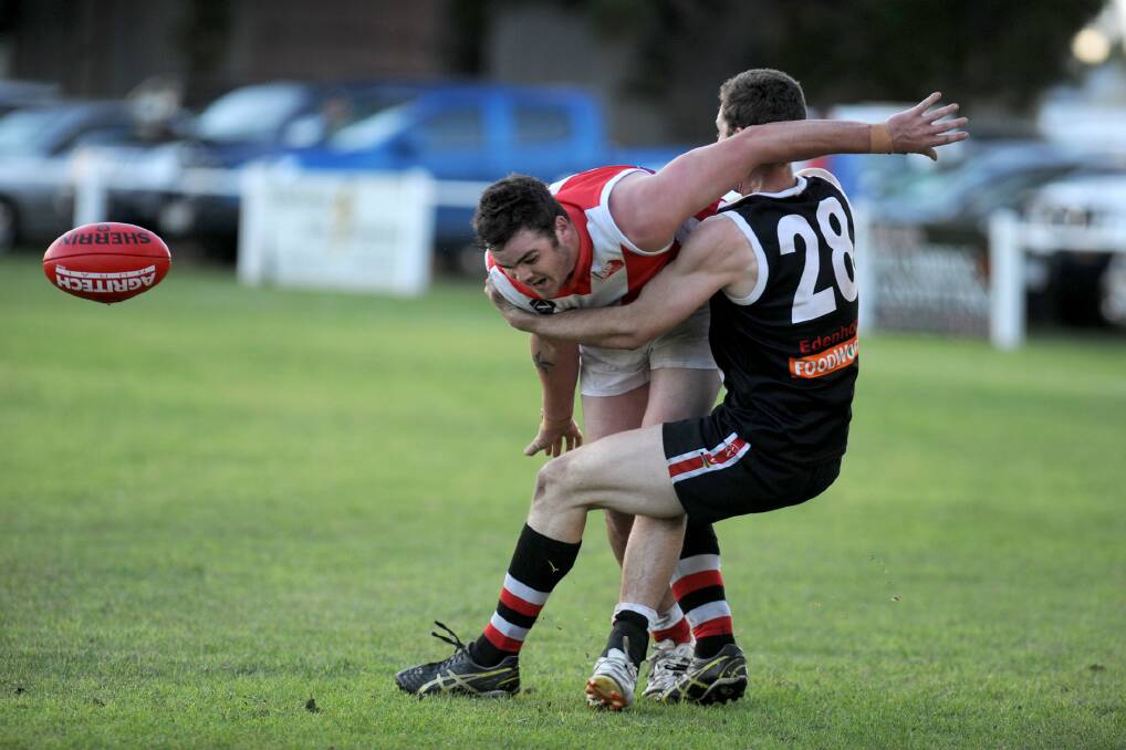 Lakers coach Deek Roberts believes Dylan Carroll’s play at centre-half-forward was one of the best performances of the day. Carroll is pictured against Edenhope-Apsley earlier this season. Picture: SAMANTHA CAMARRI