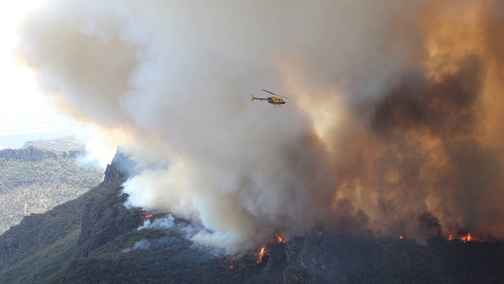 Grampians bushfire officially controlled