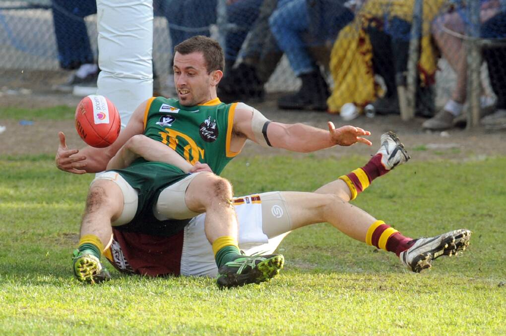 ON THE BALL: Dimboola's Andrew Seers in action against Warrack Eagles. Picture: PAUL CARRACHER