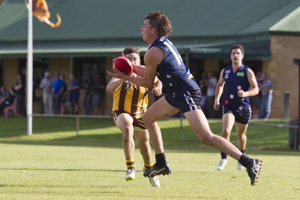 Zac Jenkins moves forward to make the ball against Taytoon in round one. Picture: PETER PICKERING