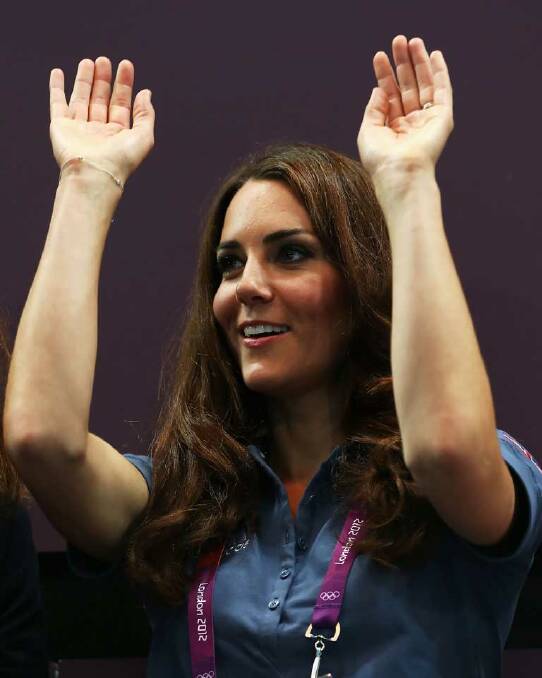 Kate meets Mexican wave at the handball on August 5.
