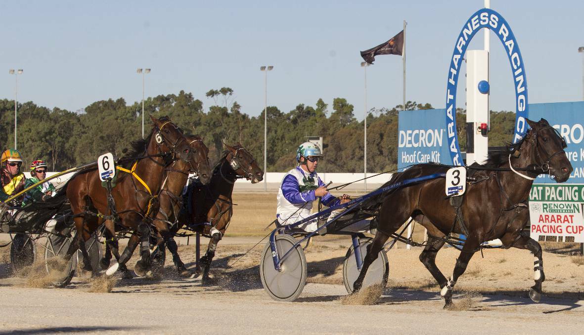 THEY'RE OFF: Harness racing in Ararat. Picture: ARARAT ADVERTISER