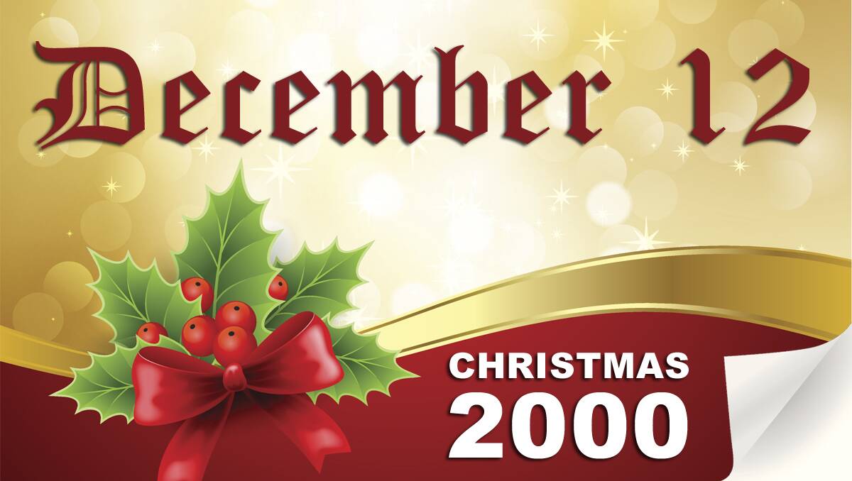 Swipe across to see photos from Christmas in 2000.