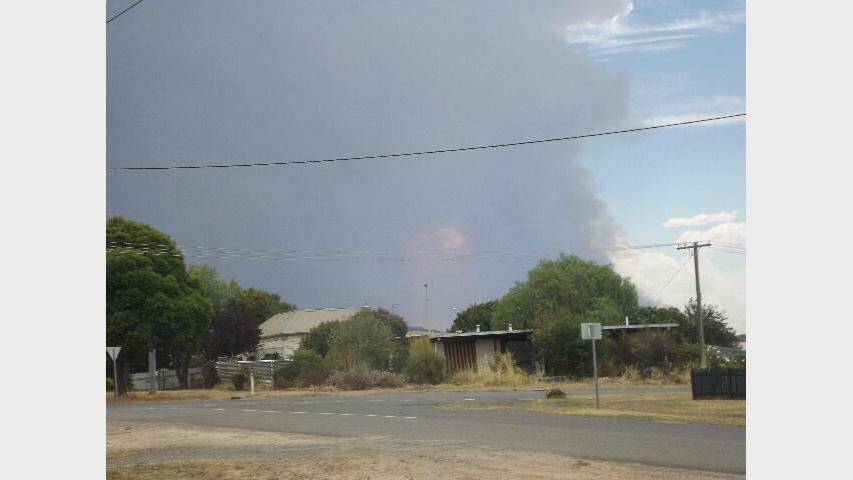 FRIDAY: Twitter user @CourtPurdyBVB took this photo of a smoke-storm cloud looking west from Ararat about 2pm on Friday.