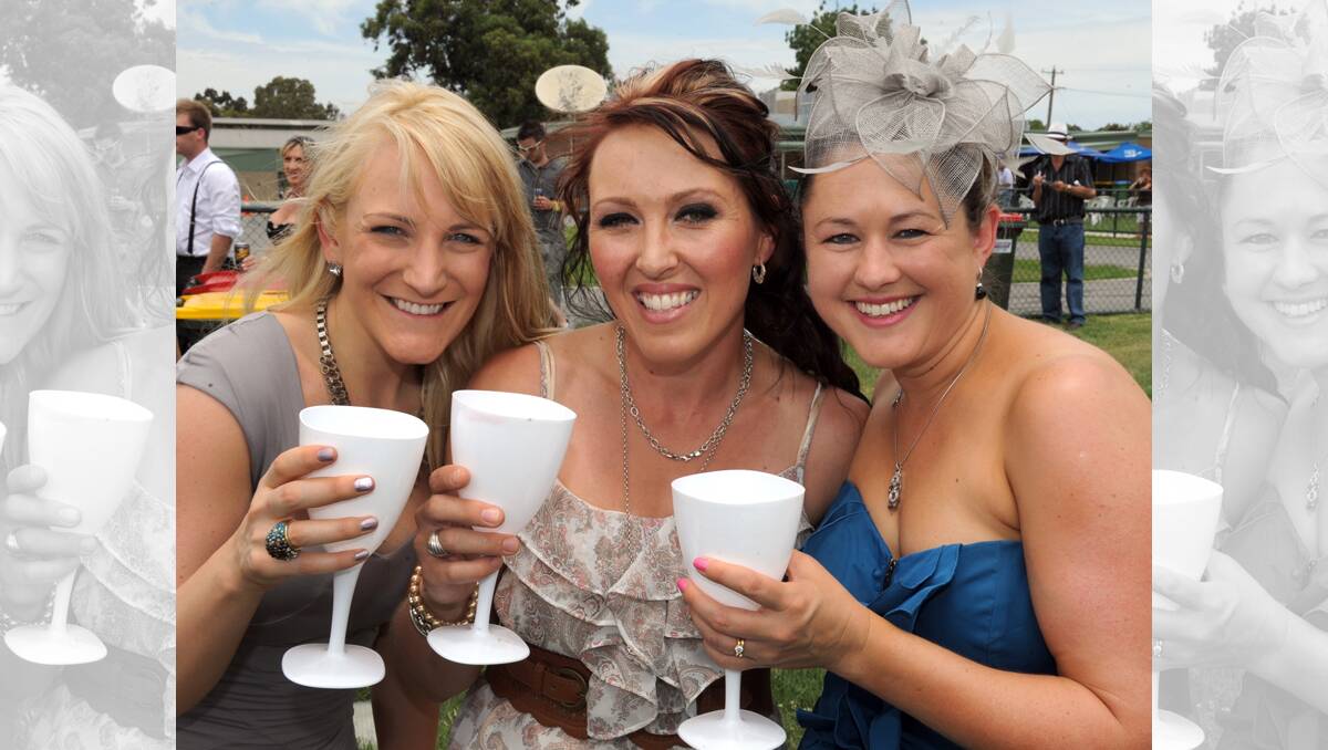 FESTIVE: Steph Axisa, Julie Blake and Belinda Nurse at Horsham's Santa Day Races last year. New portable fencing will be used at this year's Santa Day Races. Picture: PAUL CARRACHER