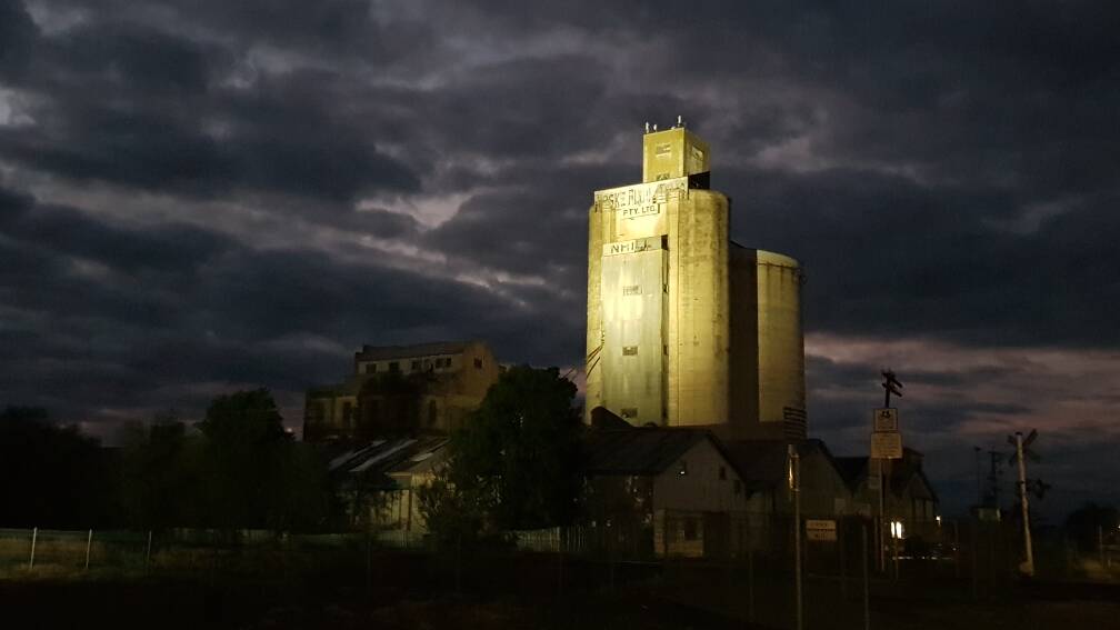 Impressive community support for Nhill Silo Heritage Project