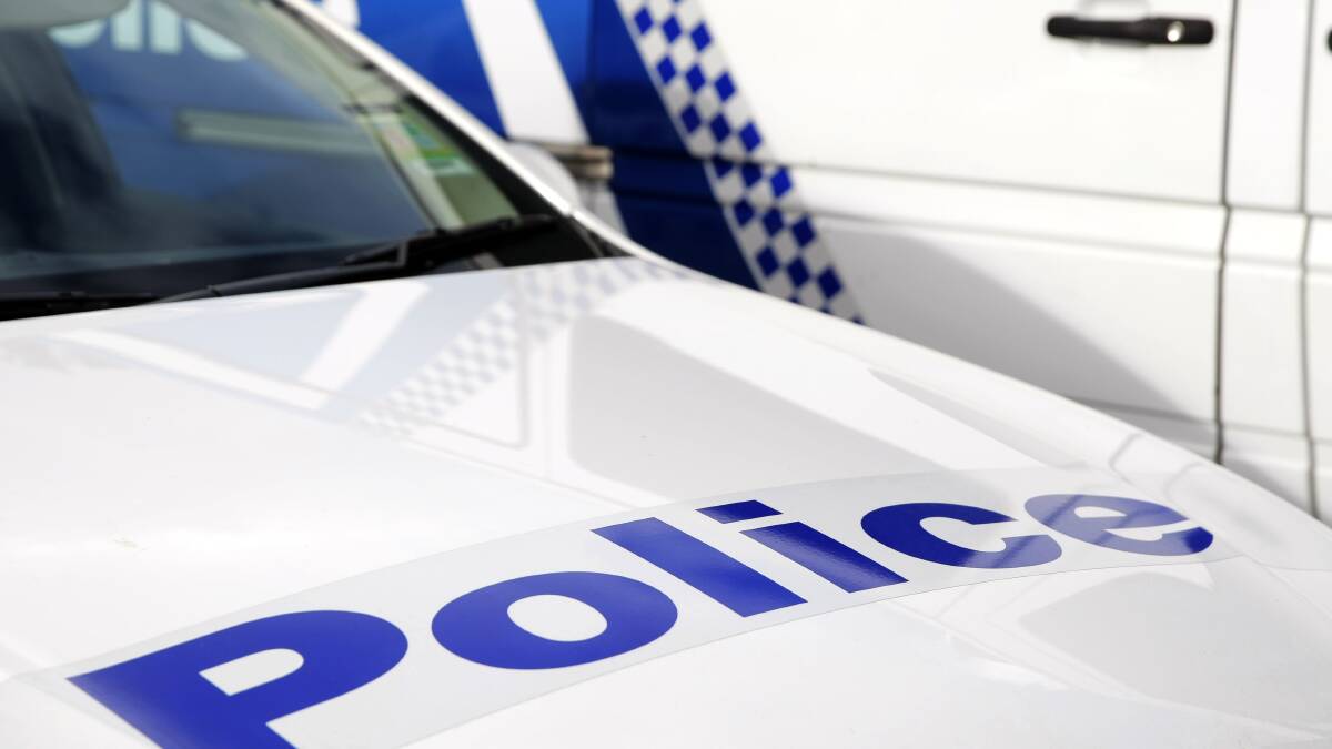 Bomb squad called to search Nhill property