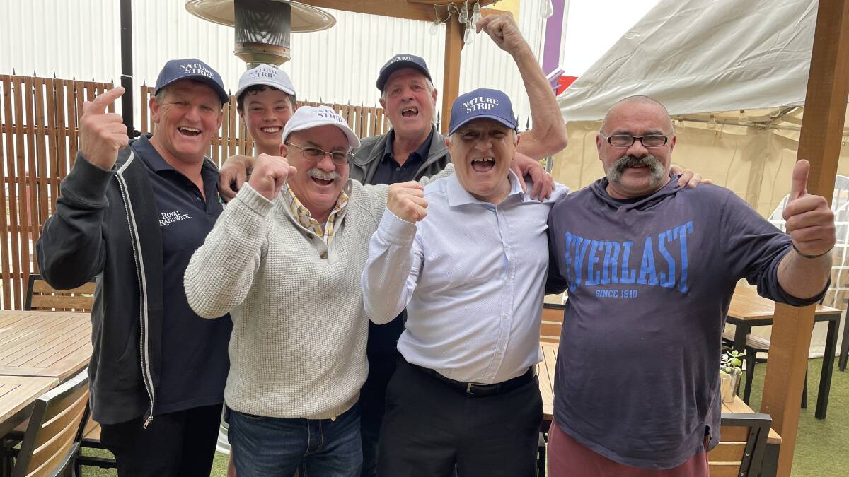 ECSTATIC: Horsham part-owners of Nature Strip
celebrate its Everest win. From left Craig Bennett,
Josh McCluskey, Craig Garland, Geoffrey Dumesny,
Frank Giampaolo and David 'Scoop' McCluskey.
Picture: MATT HUGHES
