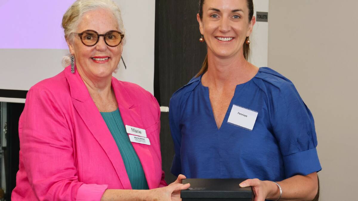 Grampians Health deputy board chari, Marie Aitken and Life Governor Award reipient, Penelope Manserra. Picture supplied