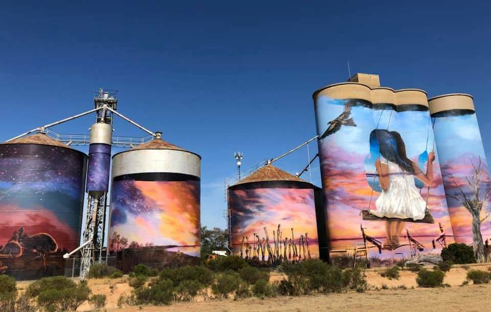 Silo Art Trail: St Arnaud grain silos to be transformed through Creative  Activations Fund | The Wimmera Mail-Times | Horsham, VIC