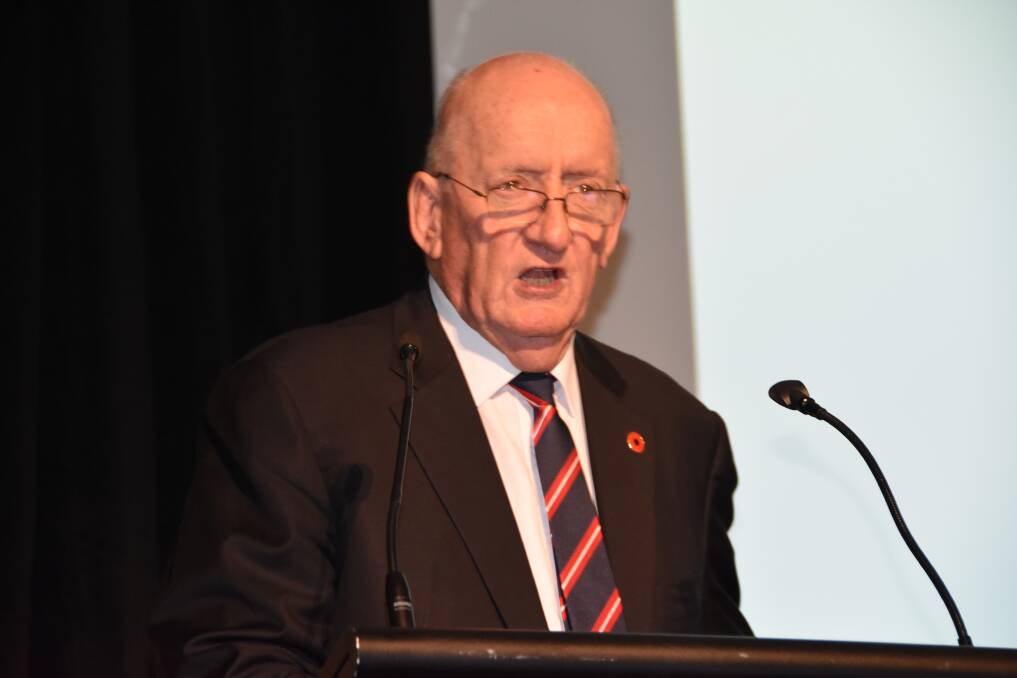 Tim Fischer, former Deputy Prime Minister, has advocated a new trading bloc, of Australia, Canada, New Zealand and Singapore, to deal with post-Brexit Britain.