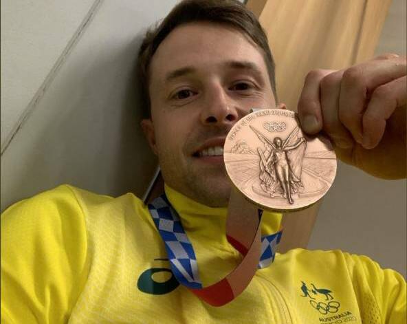 Nathan Sobey with his Olympic bronze medal. Photo: @sobes2zero on Twitter