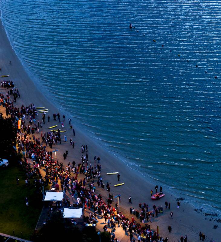 Hardy souls go nude for record Dark Mofo swim | The Wimmera Mail-Times |  Horsham, VIC