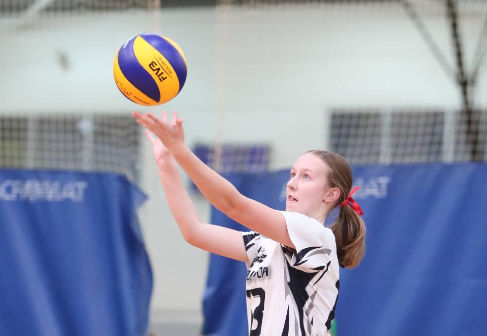BIG HITTER: Murtoa's Hannah Whyte set brilliantly for her team in Volleyball Horsham's "A" grade elimination final. Picture: SUPPLIED