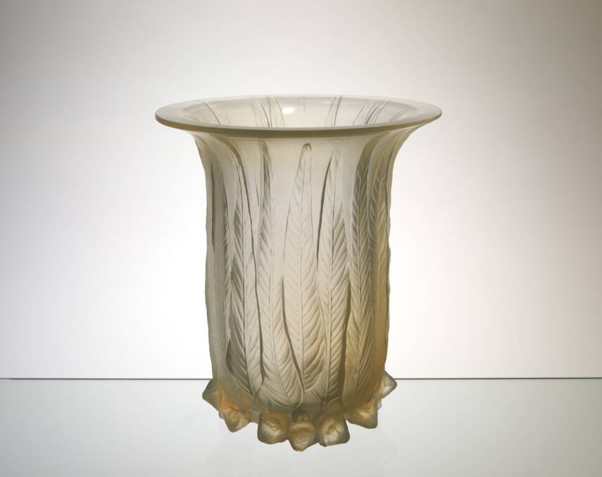 ART DECO: Eucalyptus vase, 1925 glass, moulded. National Gallery of Australia, Canberra (purchased 1978). 