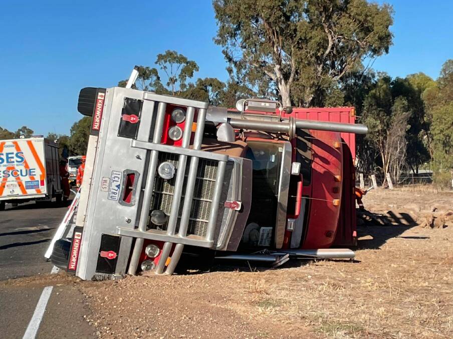 ROLL OVER: A truck carrying 200-300 sheep has rolled over on the Noradjuha-Horsham road. Picture: ALEX BLAIN