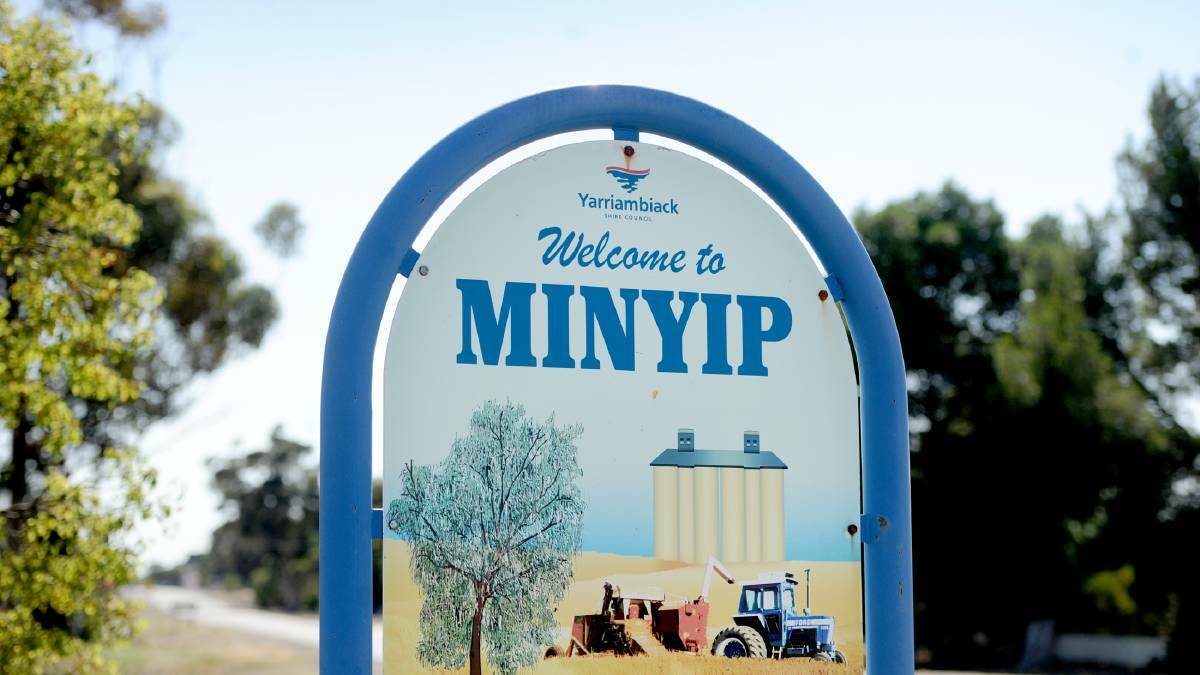 Minyip petrol station closure leaves community without fuel
