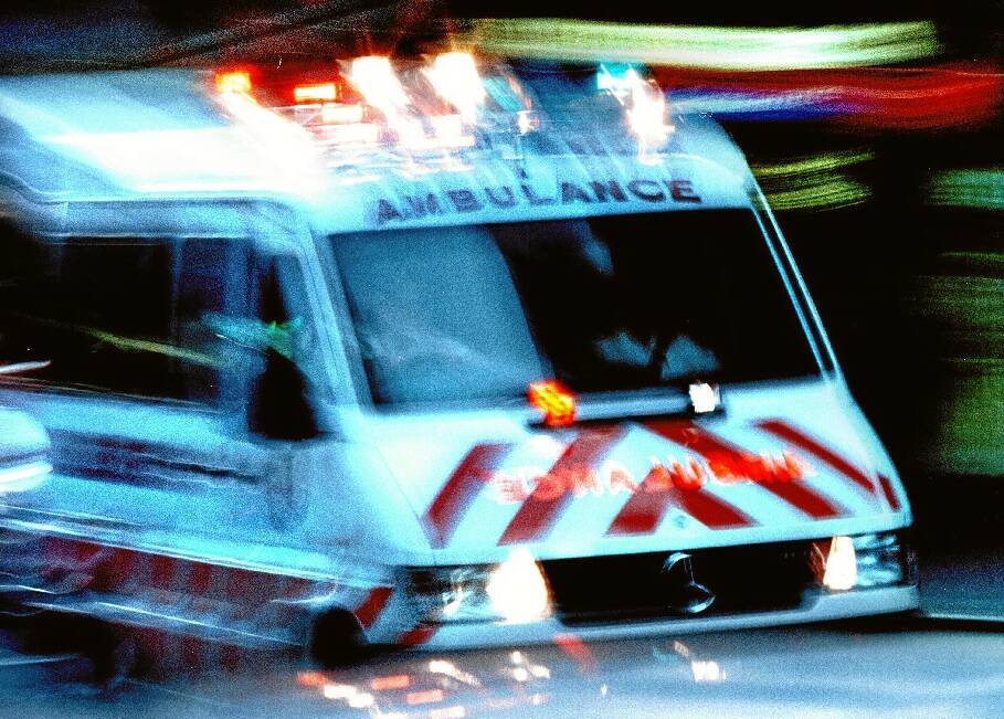 Three people hospitalised after Natimuk collision