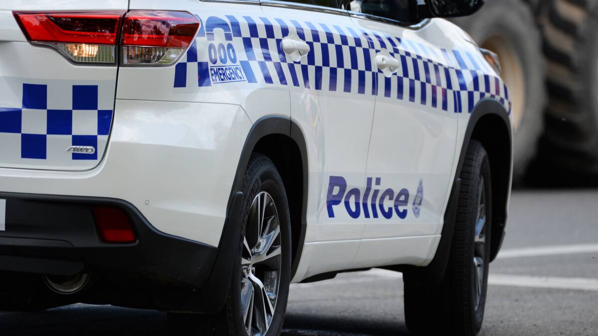 Driver dies after single car crash west of Stawell