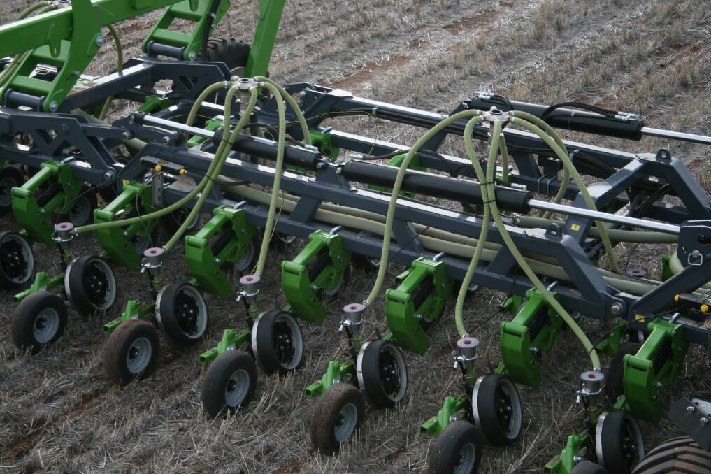 Smallaire has become a world-renowned name as innovators of seeding technology with their vast range of air-seeder components and high-pressure blowers.
