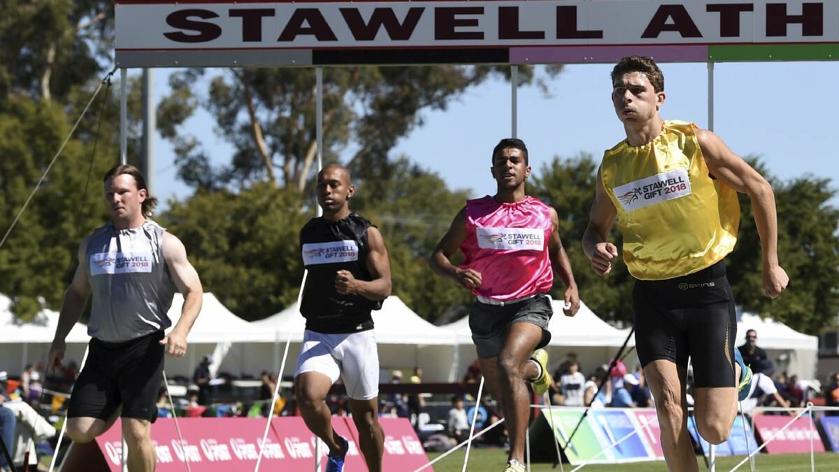 Tom Newman runs in a heat at the 2018 Stawell Gift. Picture: PETER PICKERING