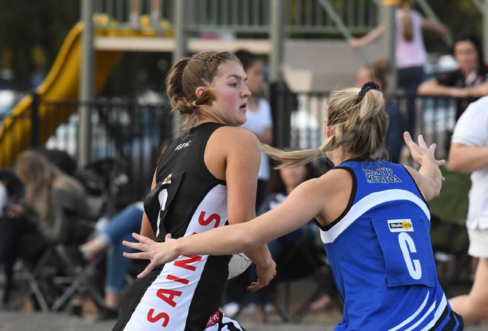 AT THE HELM: Horsham Saints' co-coach Ashlee Grace in action during the 2019 season. 