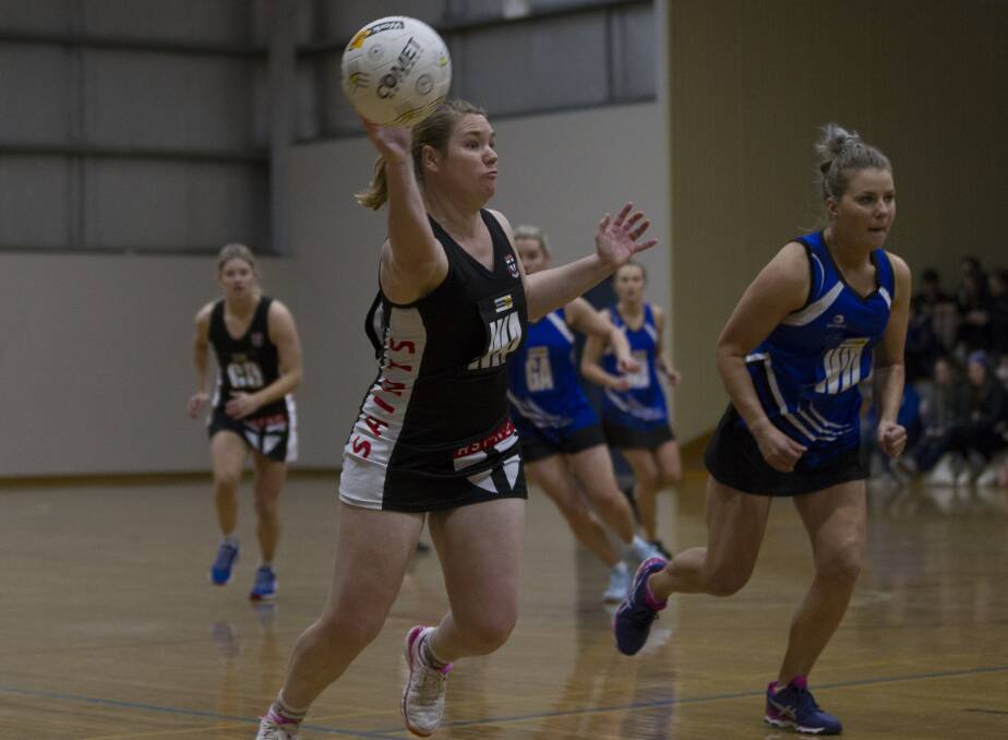 Jess Cannane sets to pass for the Horsham Saints in their round 10 clash. Picture: PETER PICKERING