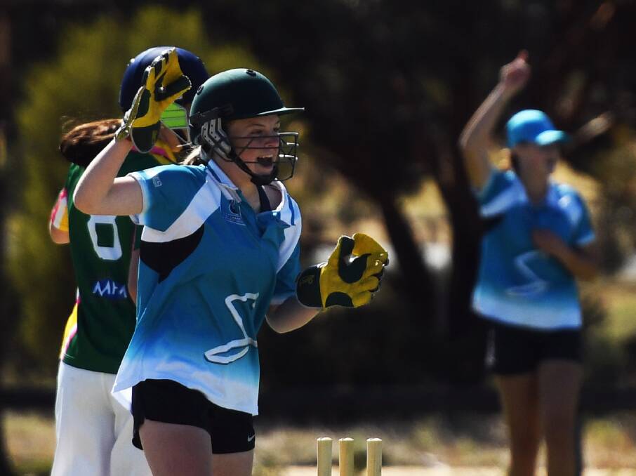 HOWZAT: Stawell Strikers' Chloe Moloney successfully appeals for a run out. Picture: MATT CURRILL