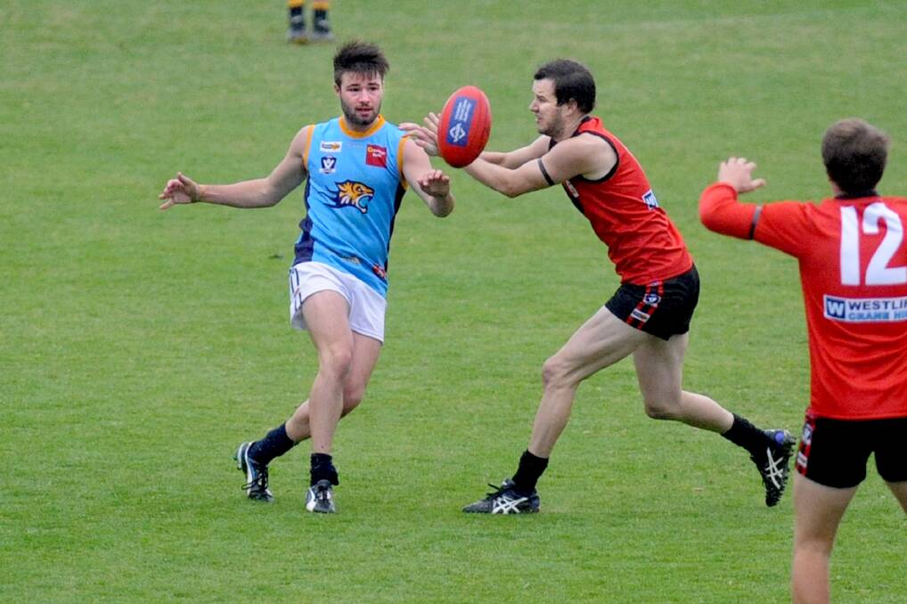 Harrap gets a kick away against Stawell in his first season in the Wimmera league. 