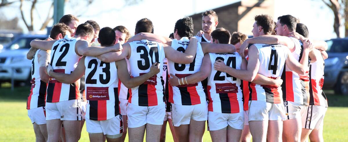 TOGETHER: Edenhope-Apsley regroups before taking to the field in 2019. Picture: MATT CURRILL