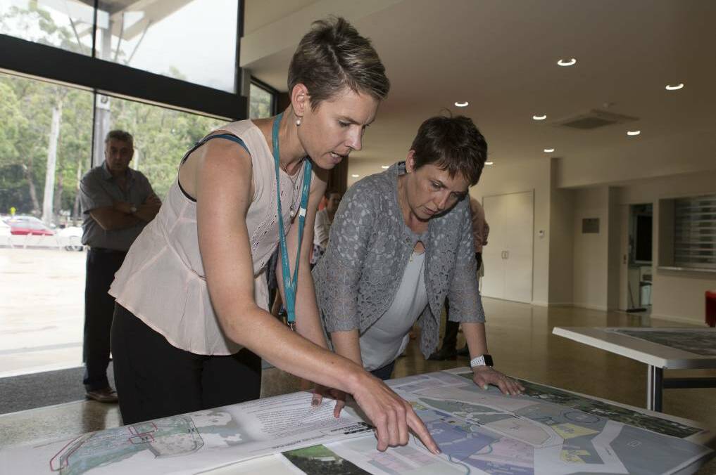 DISCUSSIONS: Regional Development Minister Jaala Pulford visited Halls Gap and looked at plans with planning officer Justine Kingan to revitalise the Halls Gap town centre. Picture: PETER PICKERING