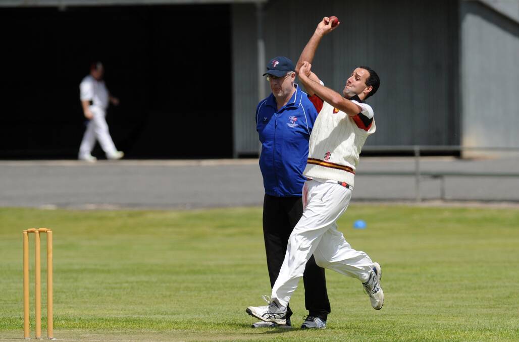 Tony Caccaviello bowling for the Horsham Saints in 2016.