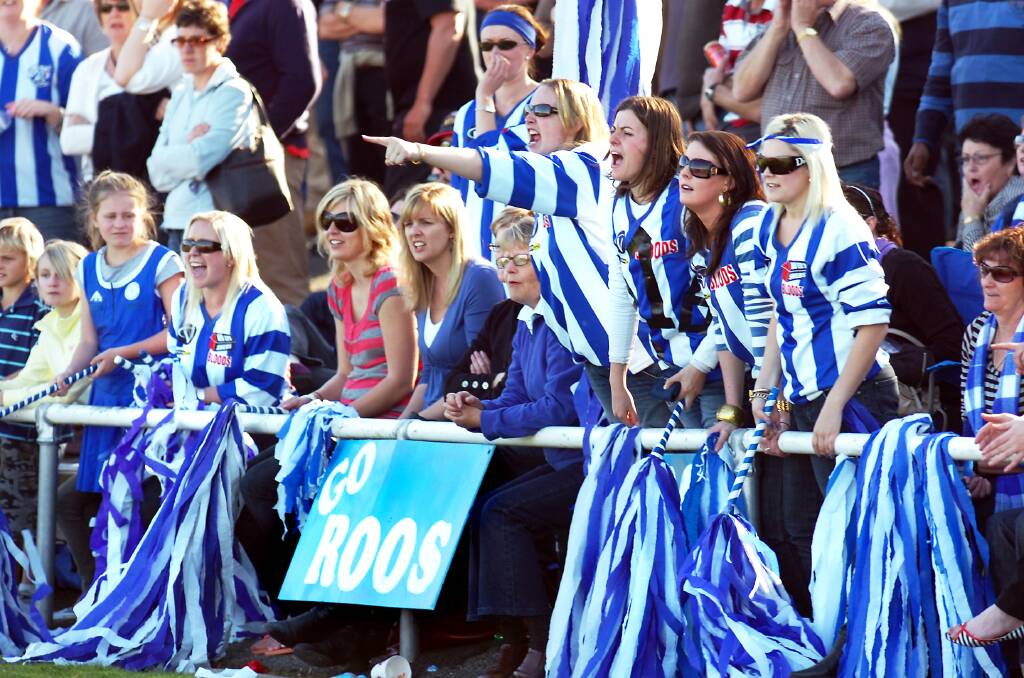 Some passionate Harrow-Balmoral fans at the 2008 grand final.