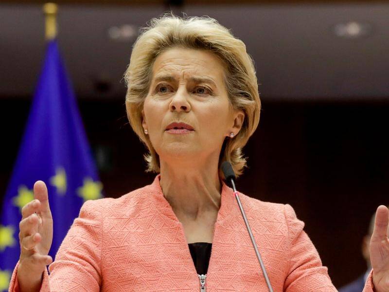 Every passing day reduces chances for a new trade deal with Britain, Usrsula von der Leyen says.