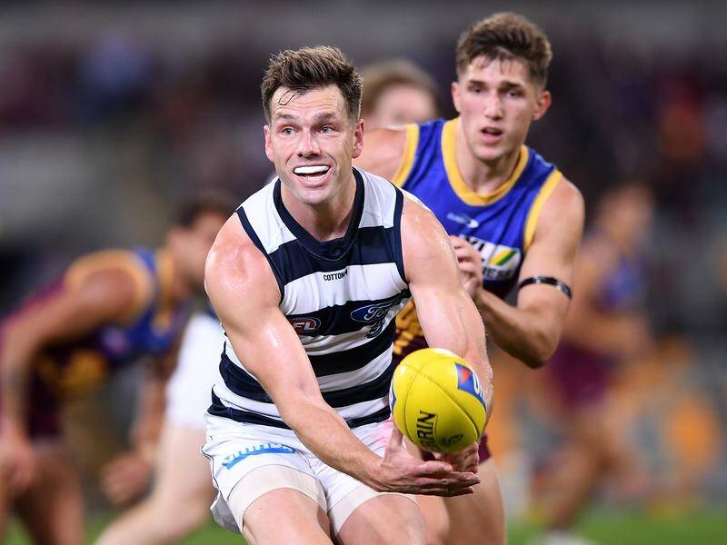 Geelong's Shaun Higgins has withdrawn from the Cats' clash with Richmond.